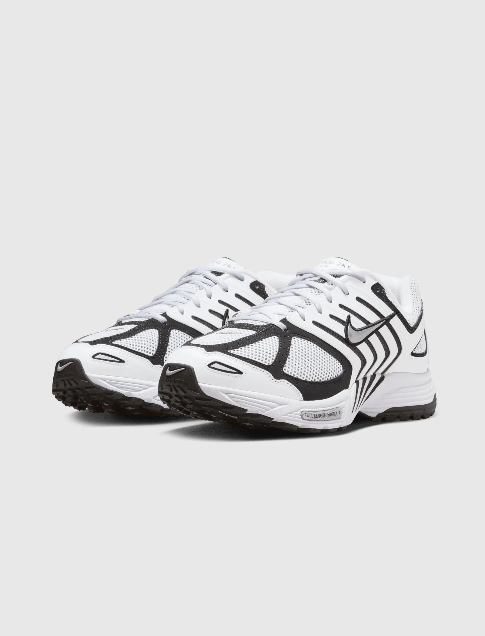 AIR PEGASUS 2K5 WHITE/METALLIC SILVER/BLACK