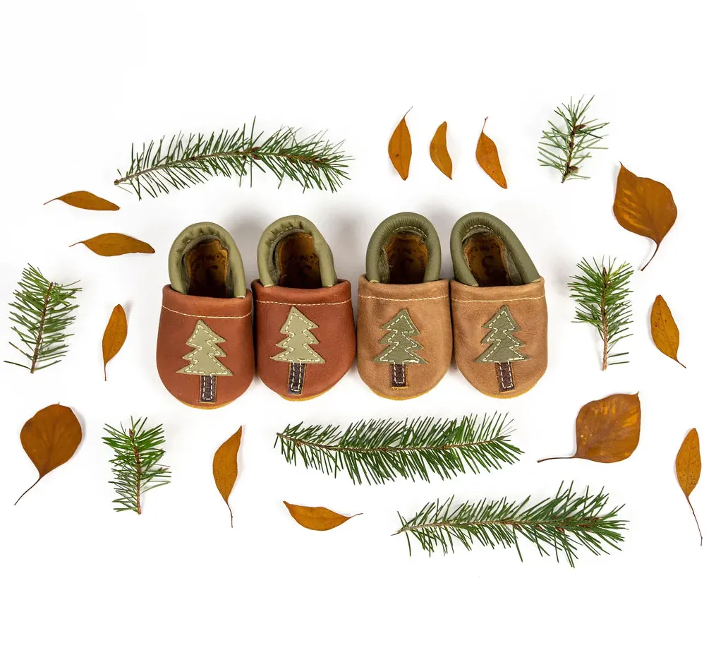 CRIB SHOE TREES CEDAR