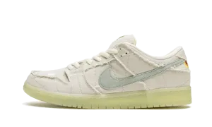 SB Dunk Low Mummy