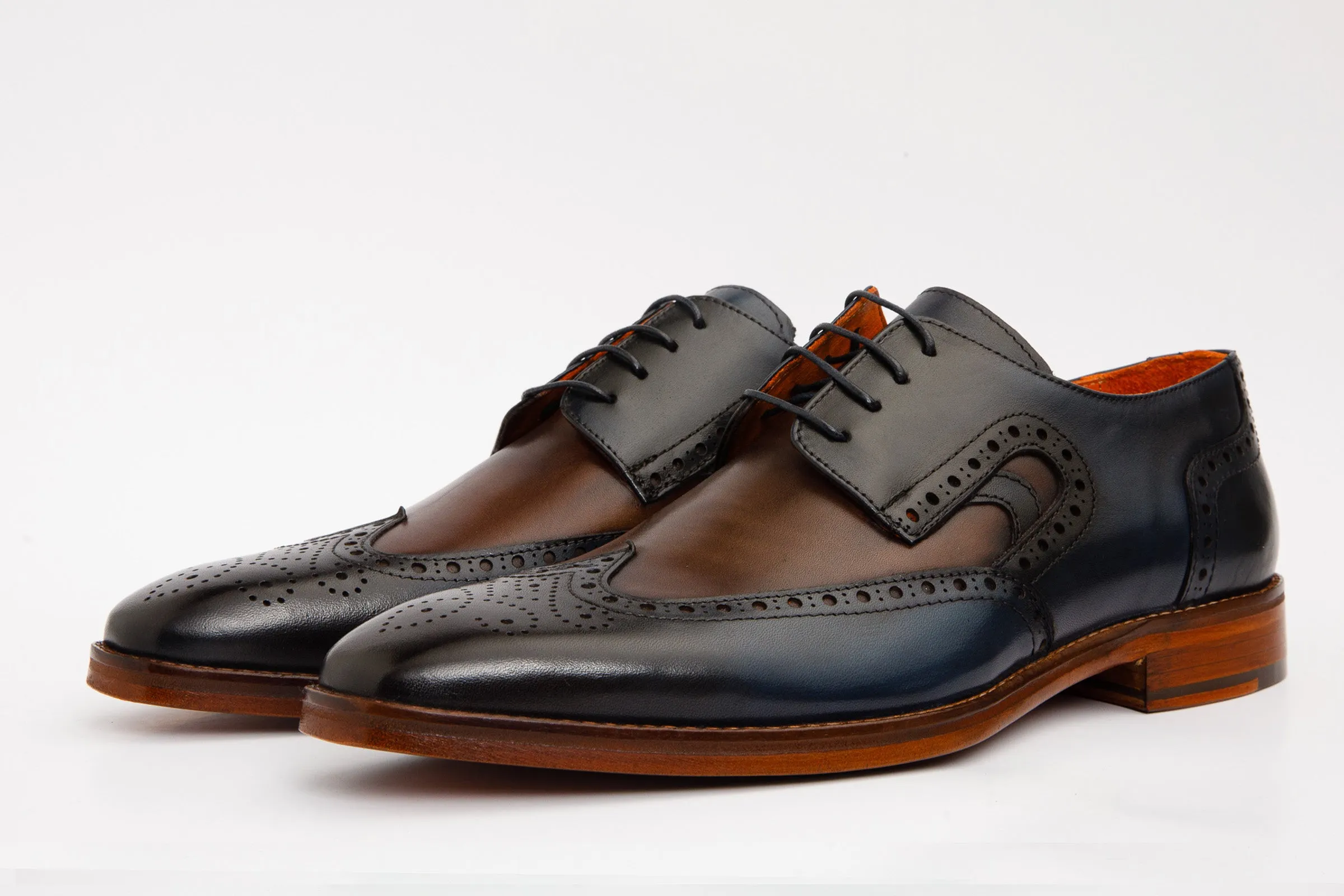 The Neiva Navy/Brown Wingtip Semi Brogue Derby Men  Shoe